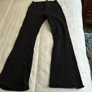 Alo yoga flare leggings